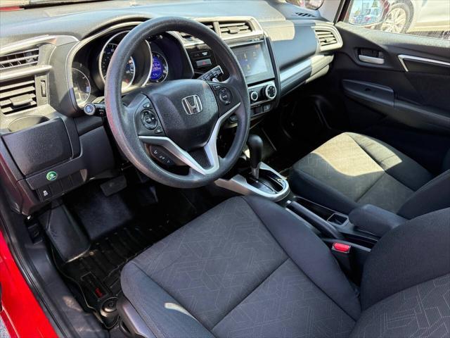 Photo of 2015 Red Honda Fit