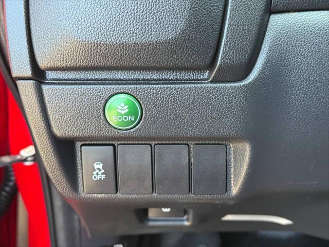 Photo of 2015 Red Honda Fit