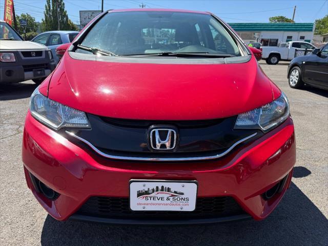 Photo of 2015 Red Honda Fit