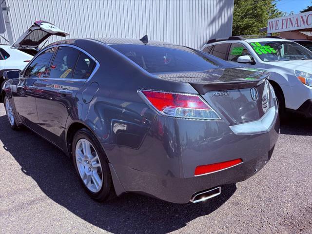 Photo of 2009 Gray Acura TL
