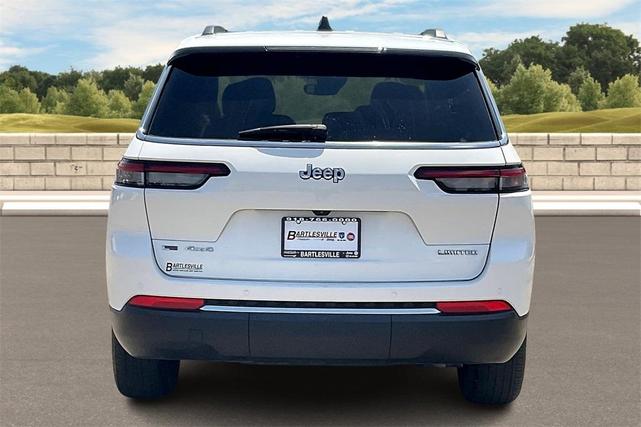 Photo of 2023 Bright White Clearcoat Jeep Grand Cherokee L