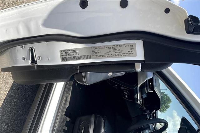 Photo of 2023 Bright White Clearcoat Jeep Grand Cherokee L