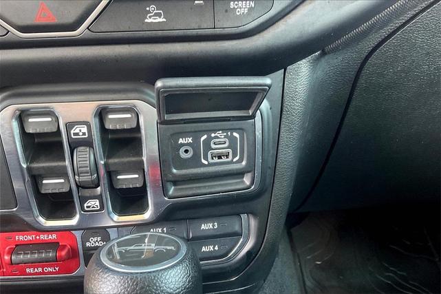 Photo of 2021 Sarge Green Clearcoat Jeep Gladiator