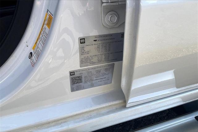 Photo of 2022 White Frost Tri-Coat GMC Sierra 1500