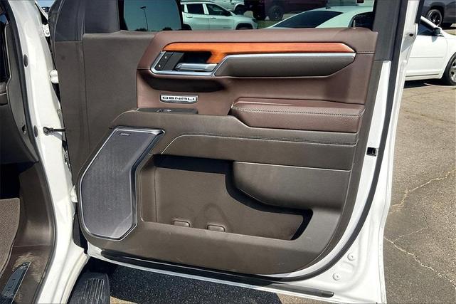 Photo of 2022 White Frost Tri-Coat GMC Sierra 1500