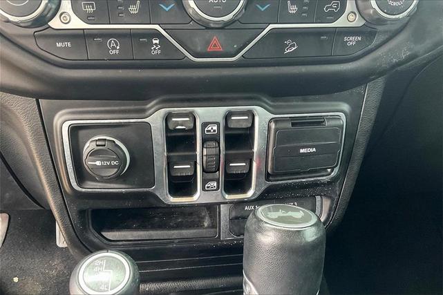 Photo of 2020 Granite Crystal Clearcoat Metallic Jeep Wrangler Unlimited