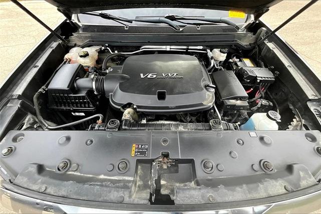 Photo of 2022 Black GMC Canyon