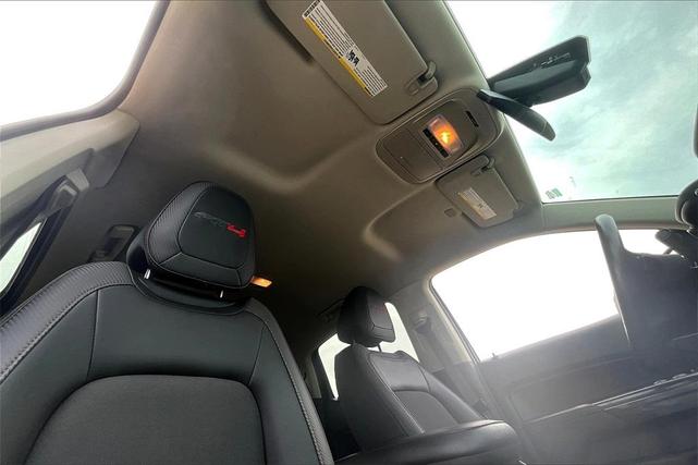 Photo of 2022 Black GMC Canyon