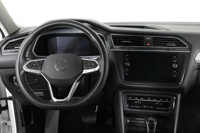 Photo of 2022 Pure White Volkswagen Tiguan