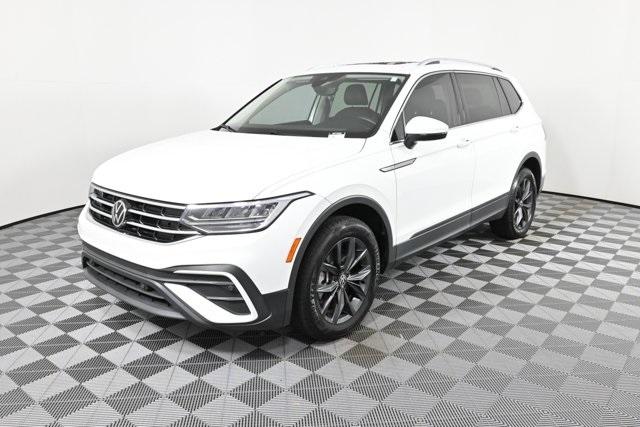 Photo of 2022 Pure White Volkswagen Tiguan