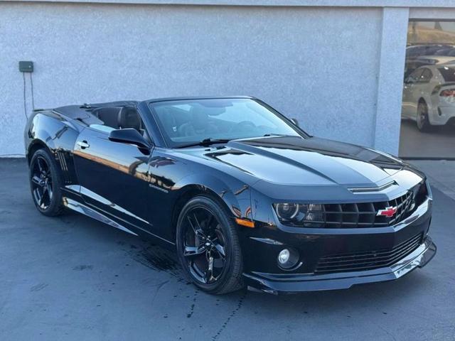 Photo of 2011 Black Chevrolet Camaro