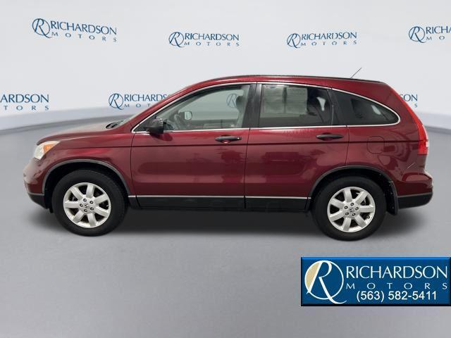Photo of 2011 Tango Red Pearl Honda CR-V
