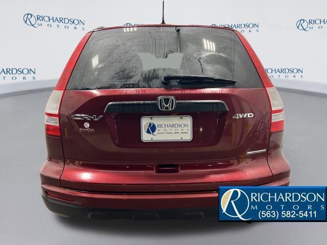 Photo of 2011 Tango Red Pearl Honda CR-V