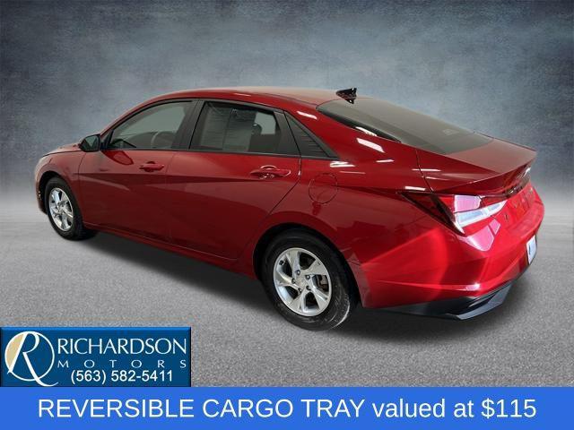 Photo of 2022 Scarlet Red Pearl Hyundai ELANTRA