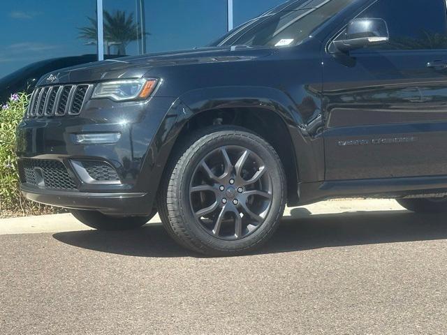 Photo of 2020 Diamond Black Jeep Grand Cherokee