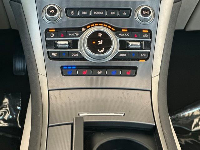 Photo of 2020 White Platinum Lincoln MKZ