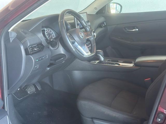 Photo of 2023 Rosewood Metallic Nissan Sentra