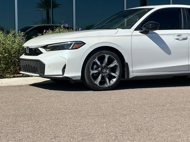 Photo of 2025 White Honda Civic Hybrid