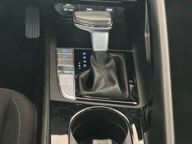 Photo of 2023 Onyx Black Hyundai ELANTRA