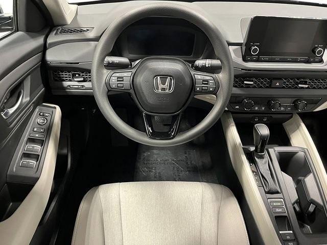 Photo of 2025 Meteorite Gray Metallic Honda Accord