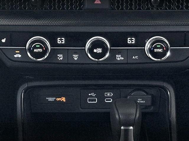 Photo of 2023 Still Night Pearl Honda CR-V