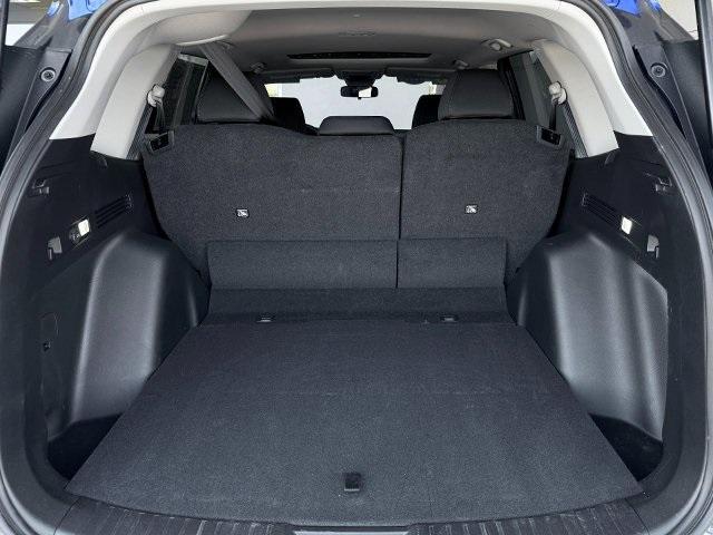 Photo of 2023 Still Night Pearl Honda CR-V