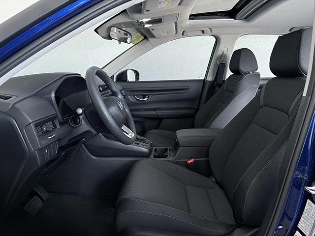 Photo of 2023 Still Night Pearl Honda CR-V