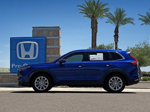 Photo of 2023 Still Night Pearl Honda CR-V