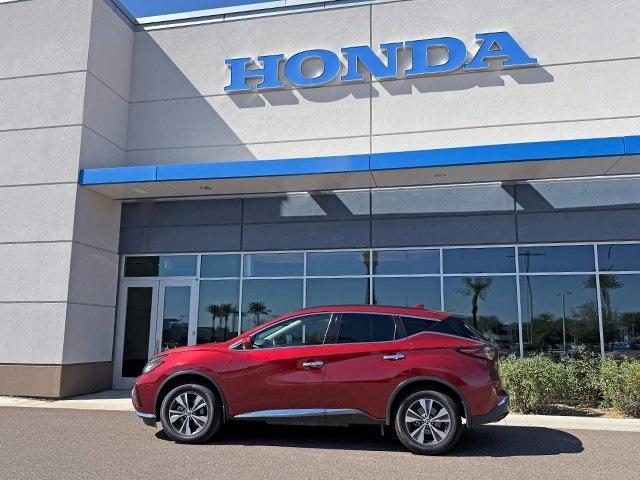 Photo of 2020 Red Nissan Murano