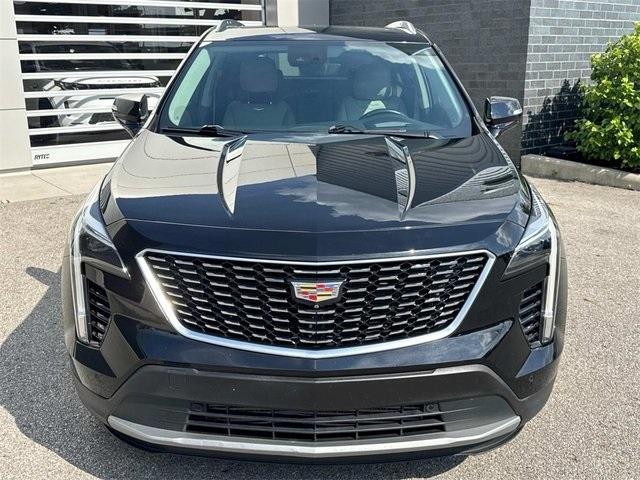 Photo of 2019 Stellar Black Metallic Cadillac XT4