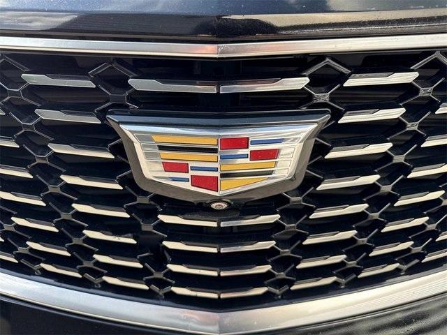 Photo of 2019 Stellar Black Metallic Cadillac XT4