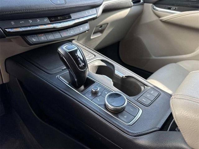 Photo of 2019 Stellar Black Metallic Cadillac XT4