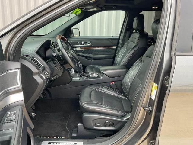 Photo of 2019 Magnetic Ford Explorer