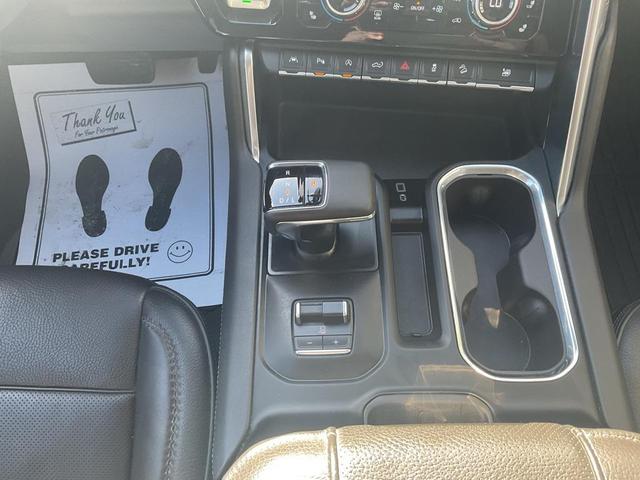 Photo of 2023 Summit White GMC Sierra 1500