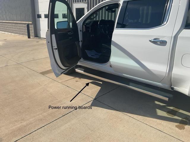 Photo of 2023 Summit White GMC Sierra 1500