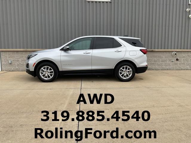 Photo of 2022 Silver Ice Metallic Chevrolet Equinox