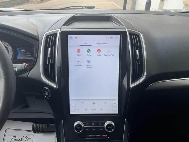 Photo of 2024 Black Metallic Ford Edge