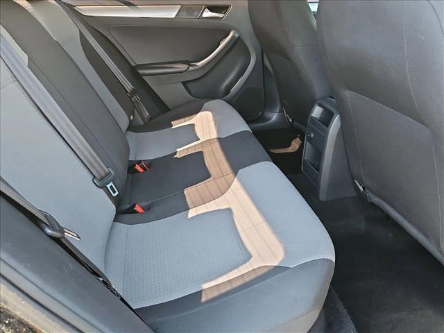Photo of 2017 Black Volkswagen Jetta