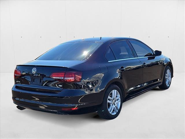 Photo of 2017 Black Volkswagen Jetta