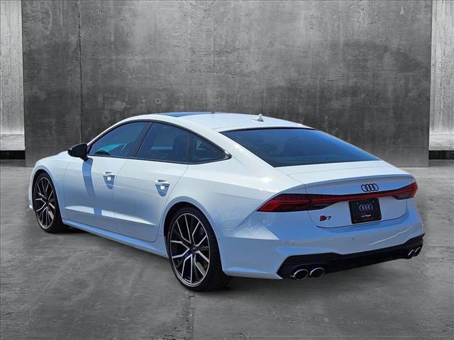 Photo of 2022 Glacier White Metallic Audi S7
