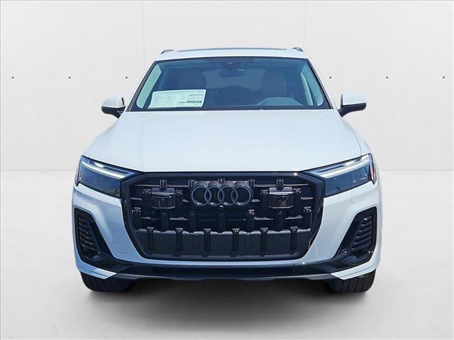Photo of 2025 Glacier White Metallic Audi Q7