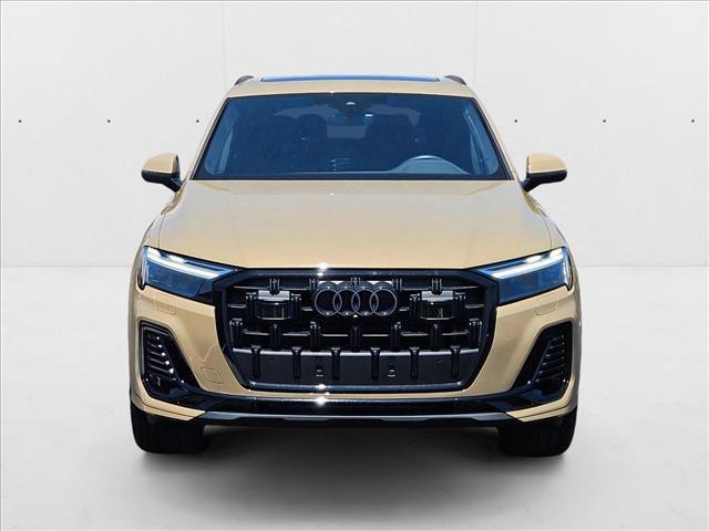 Photo of 2025 Sakhir Gold Metallic Audi Q7