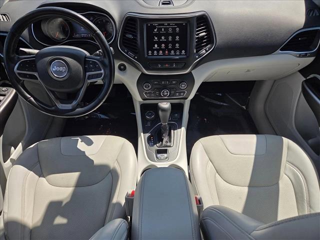 Photo of 2021 Sting-Gray Clearcoat Jeep Cherokee