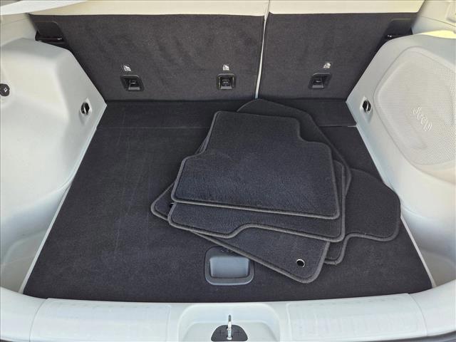 Photo of 2021 Sting-Gray Clearcoat Jeep Cherokee