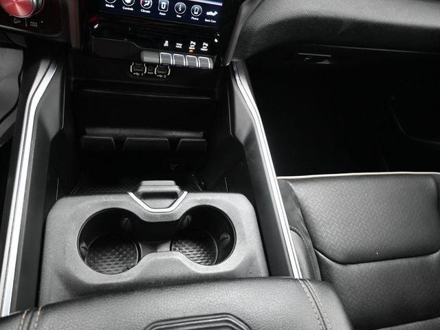 Photo of 2020 Bright White Clearcoat RAM 1500