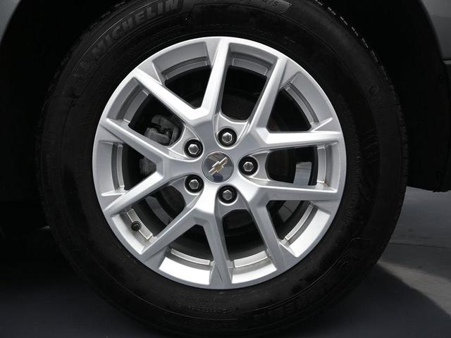 Photo of 2023 Sterling Gray Metallic Chevrolet Equinox