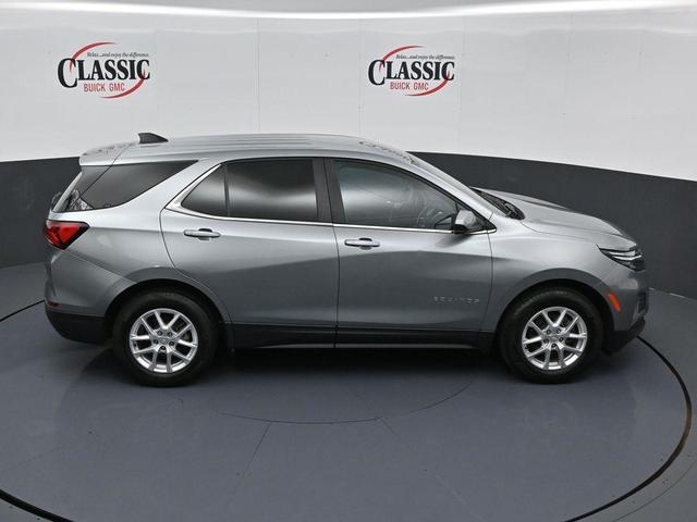 Photo of 2023 Sterling Gray Metallic Chevrolet Equinox