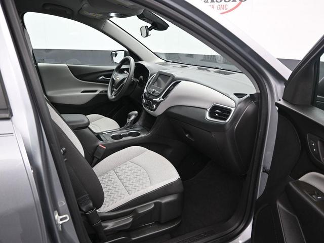 Photo of 2023 Sterling Gray Metallic Chevrolet Equinox