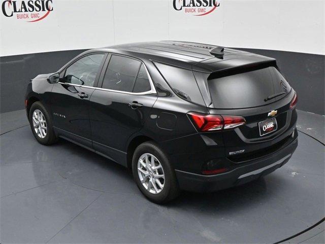 Photo of 2023 Mosaic Black Metallic Chevrolet Equinox