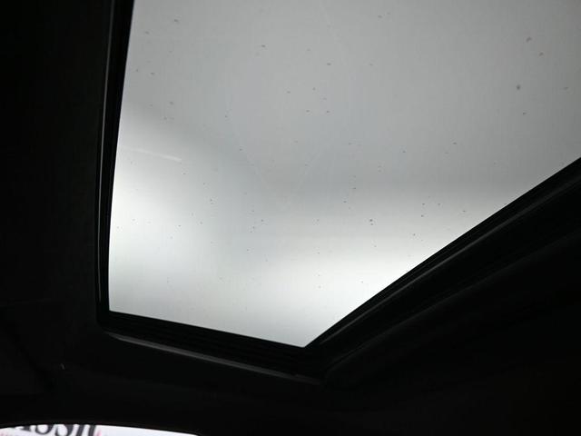 Photo of 2024 White Frost Tri-Coat GMC Sierra 1500